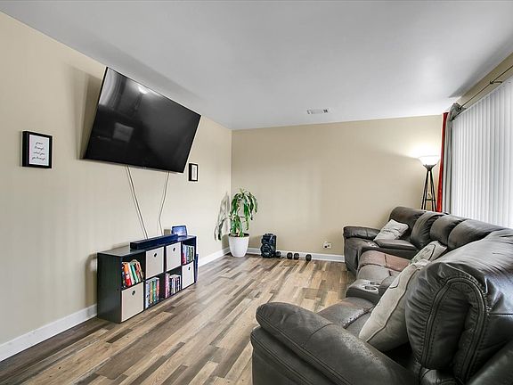 5th image of 15B Fernwood Dr