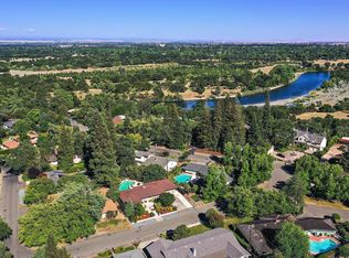 3110 Oakcliff Cir, Carmichael, CA 95608