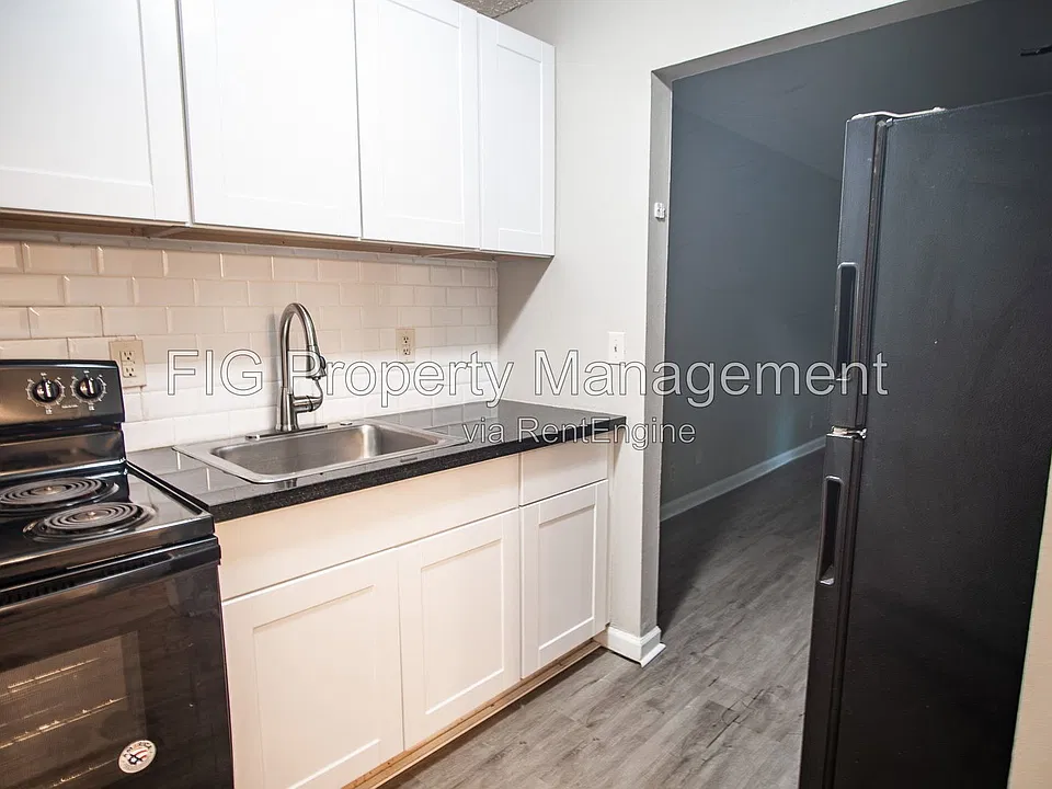1806 Minnis Ave #4