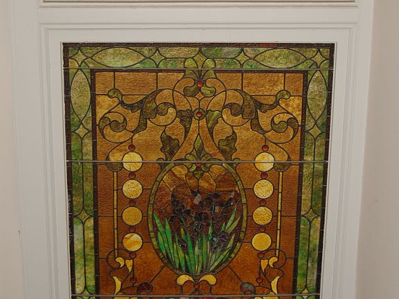 Stainglass in entry