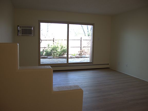 2nd image of 155 Calle Ojo Feliz Unit L