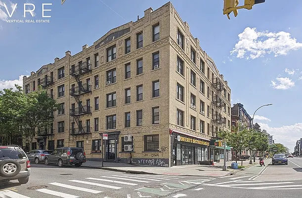 Rented by VRE | media 5