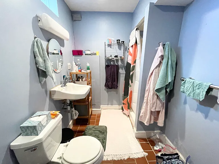23 Iroquois St #23 — Photo 14