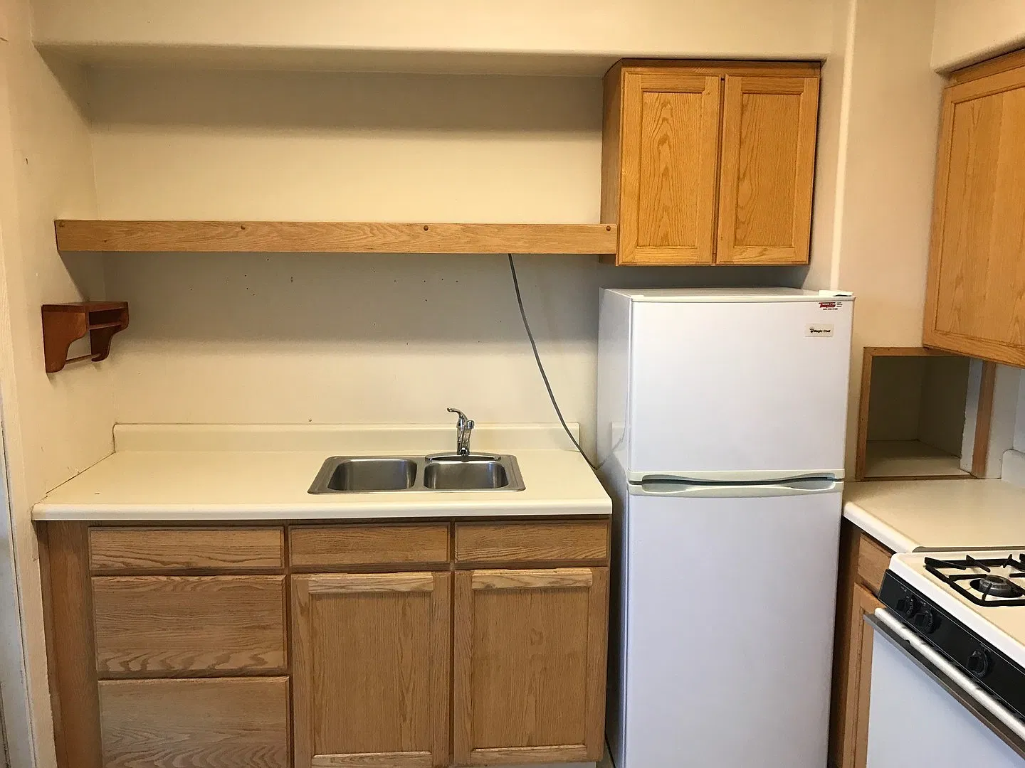 Brae Burn Apartments — Photo 3