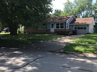 112 N Westwood Ave, Freeport, IL 61032