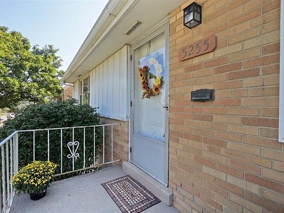 2nd image of 5255 Highview Dr