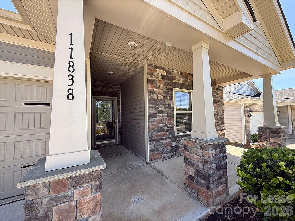 1st image of 11838 Red Leaf Dr