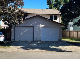 2829 Fiesta Dr, Springfield, OR 97477