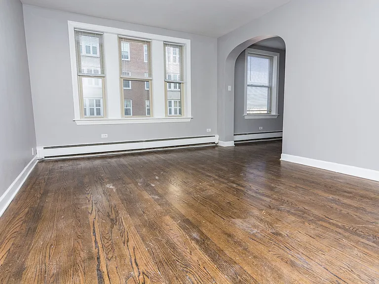 7130 S Jeffery Blvd — Photo 10