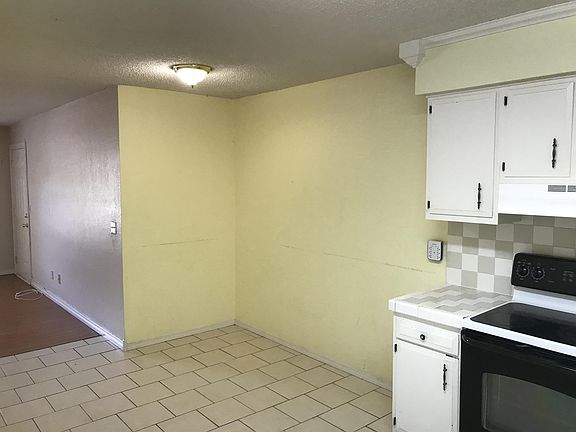 5th image of 595 N Betty Jo Dr APT 3