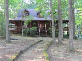 3233 Mine Lick Creek Rd, Cookeville, TN 38501