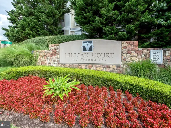 1645 International Dr Unit 221, Mc Lean, VA 22102