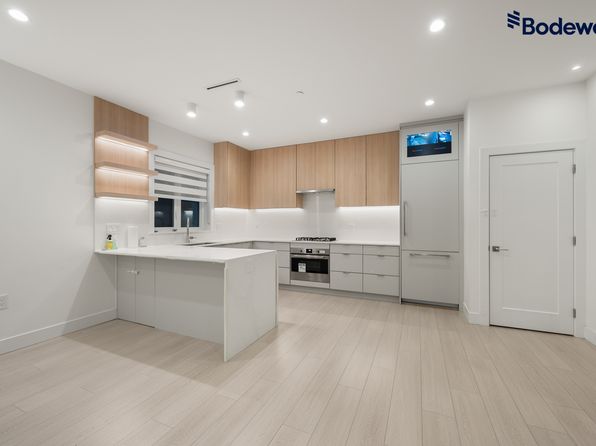 3 bedroom rental in Vancouver — photo 6