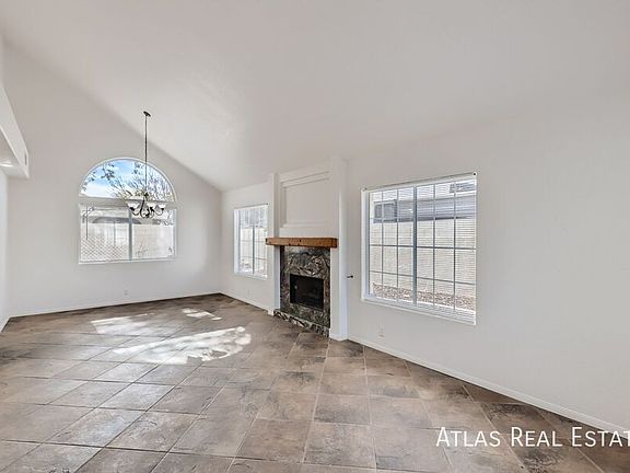 4th image of 7701 Gatewood Terrace Ln