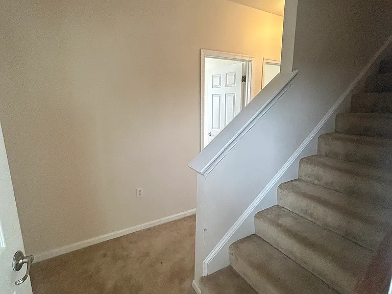 806 W Washington St #311 — Photo 10