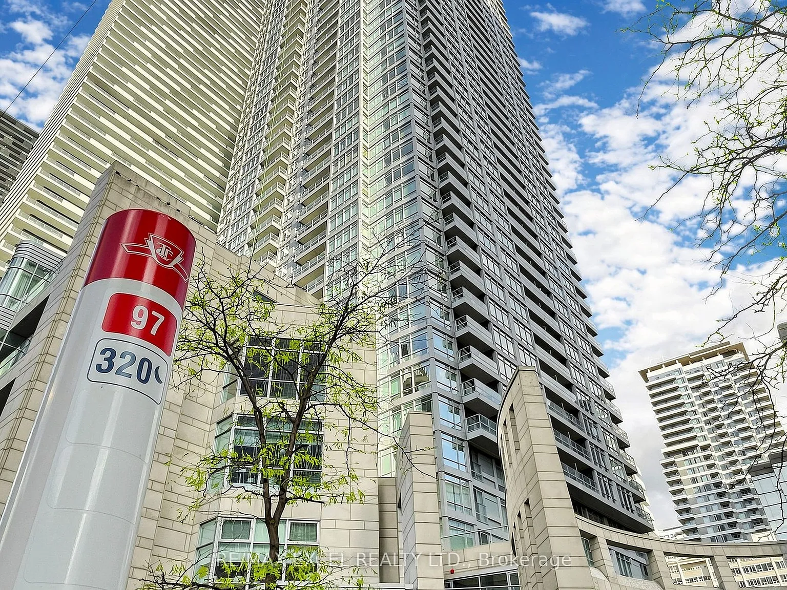 2 bed, $3,600 — Photo 2