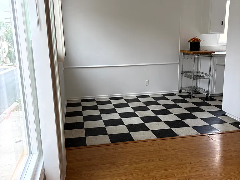 1173 N Curson Ave #1 — Photo 9
