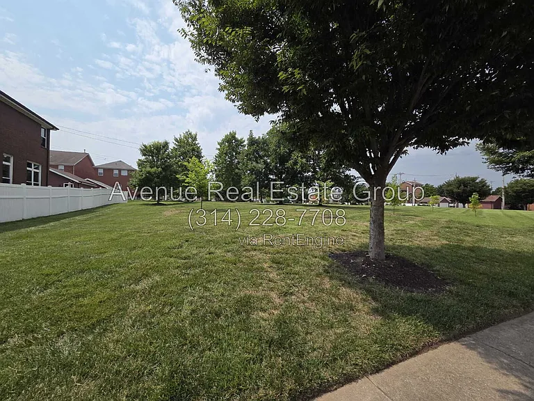 3948 Blaine Ave — Photo 29