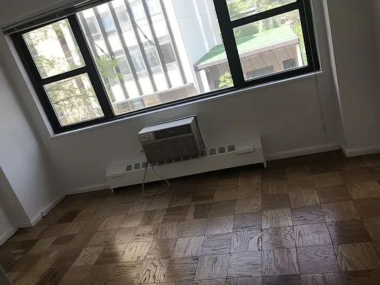 Rented by Carlyle Property Management | media 24