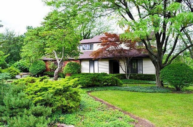 1st image of 498 Wellesley Ave
