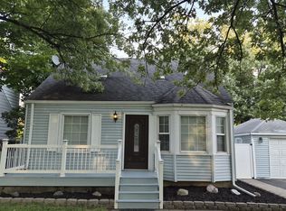 21936 Middlebelt Rd, Farmington Hills, MI 48336