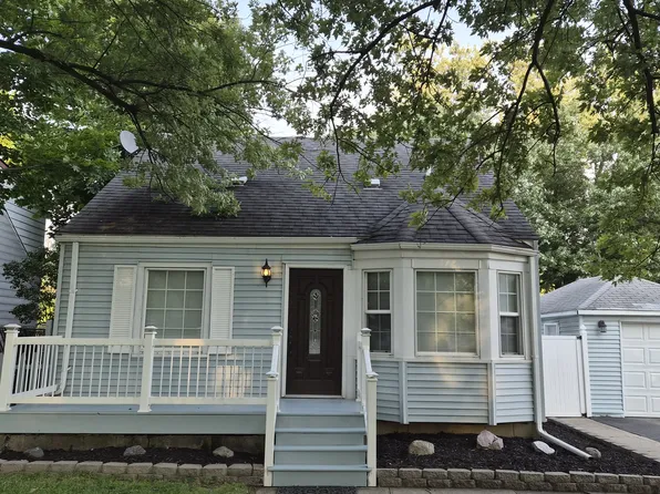 21936 Middlebelt Rd, Farmington Hills, MI 48336