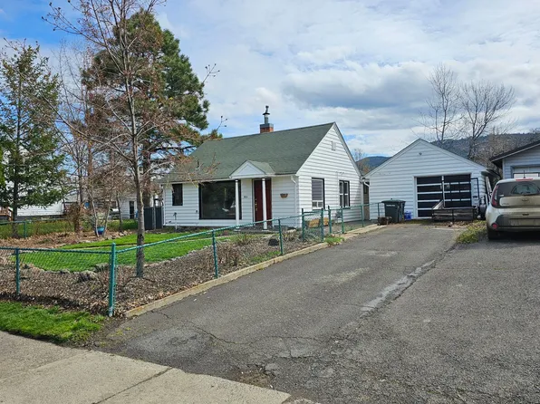 906 G Ave, La Grande, OR 97850