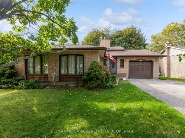 107 Glenayr Pl, Welland, ON L3C 3M6