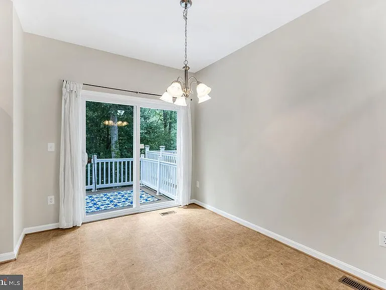 3657 Bedford Dr — Photo 13