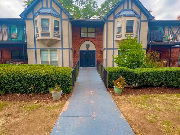 6851 Roswell Rd APT H13, Sandy Springs, GA 30328