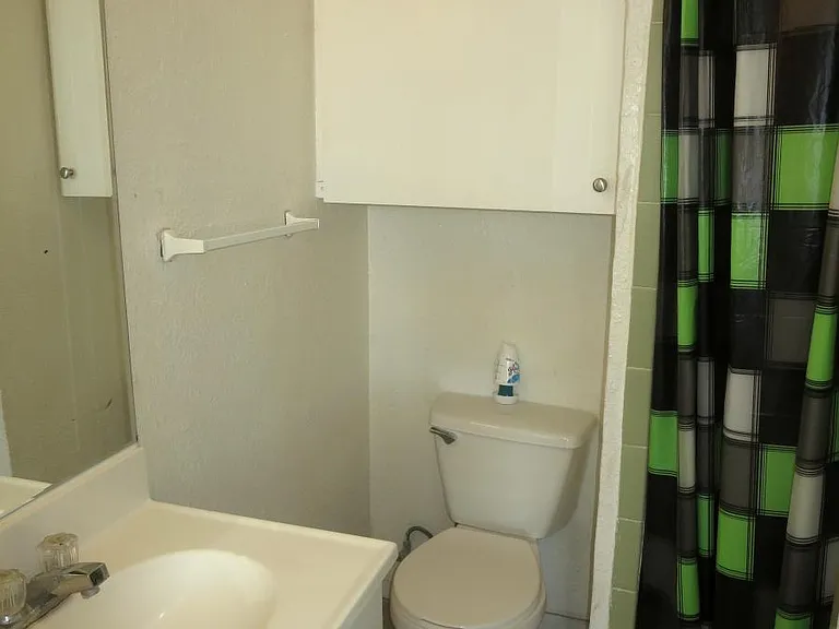 1219 N El Paso St #4 — Photo 5