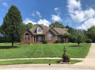 316 Carriage Hill Ct, Richmond, KY 40475
