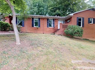 329 Mowbray Arch, Danville, VA 24541