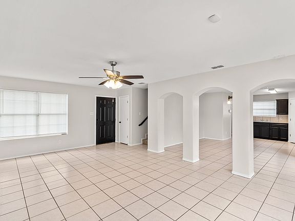 4th image of 4416 Thunderbird Ave W