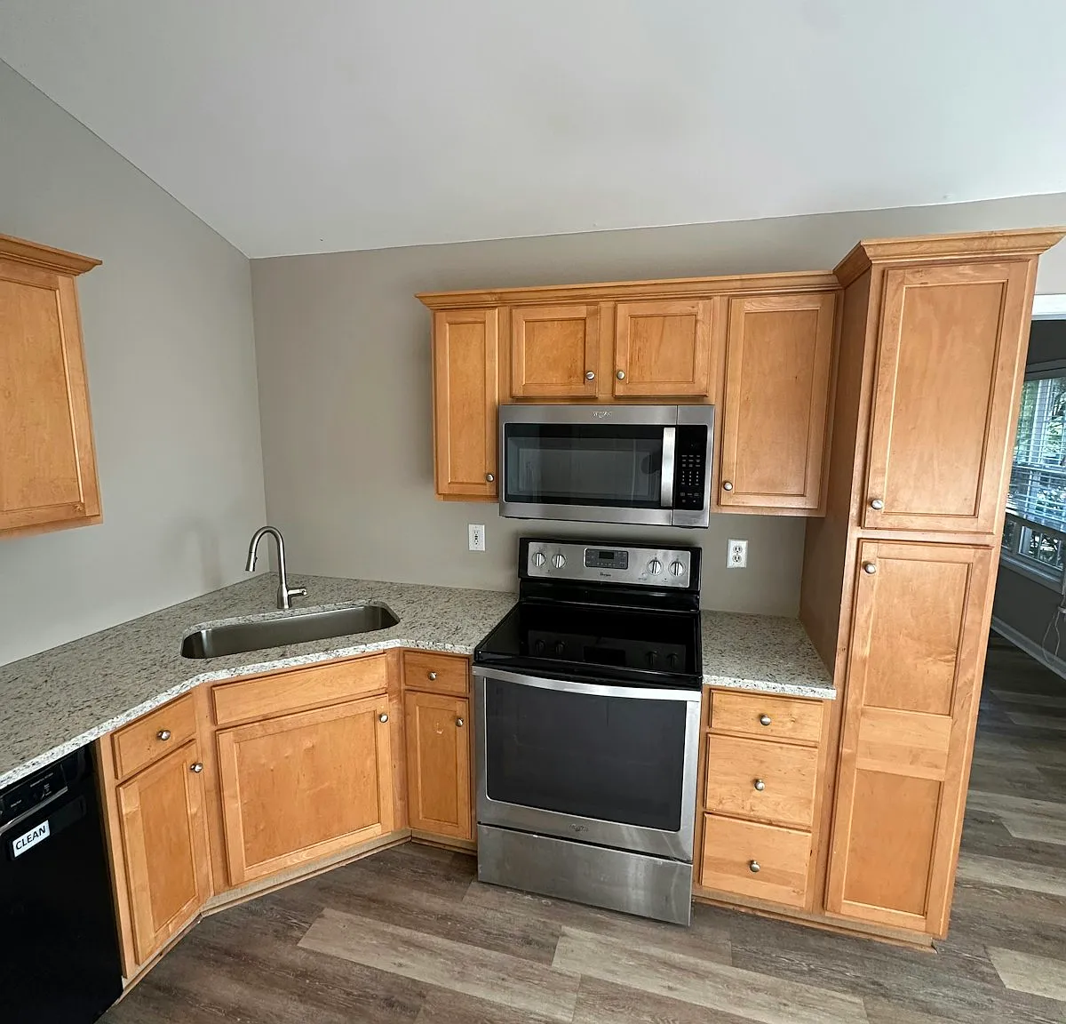 141 Birch Valley Drive — Photo 4