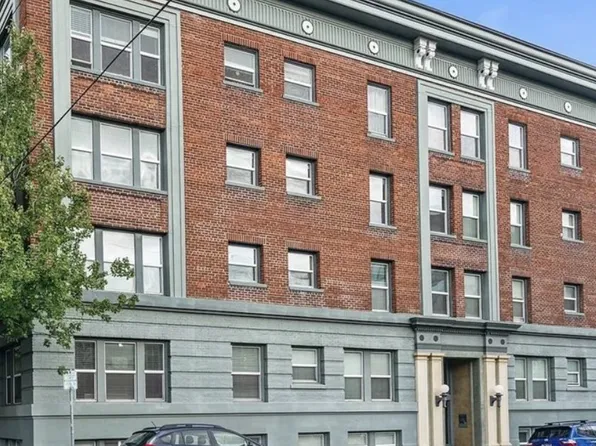 1631 NW Everett St APT 302, Portland, OR 97209