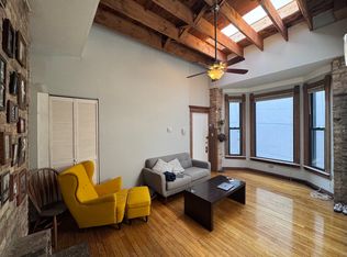 2848 N Clark St UNIT 4, Chicago, IL 60657