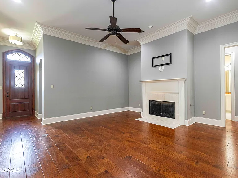 216 Croft Row — Photo 5