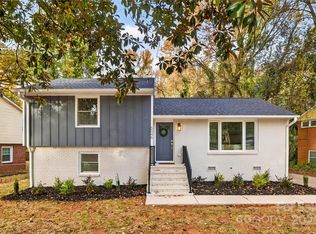 5045 Murrayhill Rd, Charlotte, NC 28210