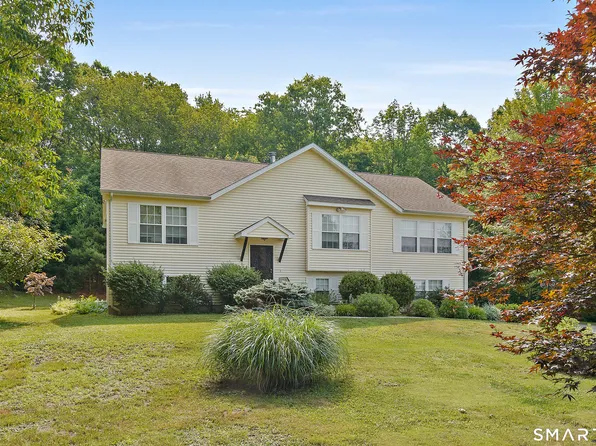 1784 Glasgo Road, Griswold, CT 06351