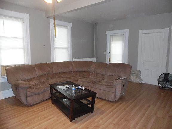 5th image of 123 W Van Buren St