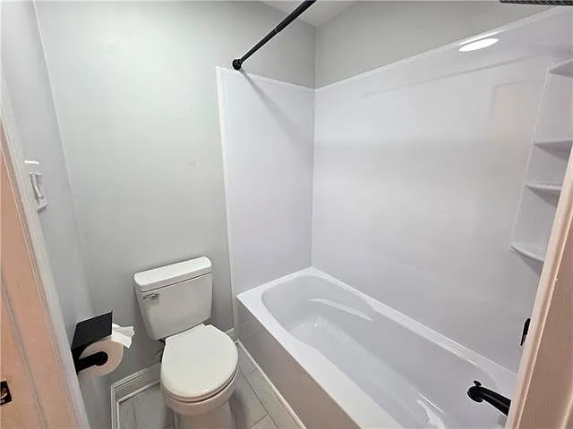 2936 Manhattan Blvd #186 — Photo 9
