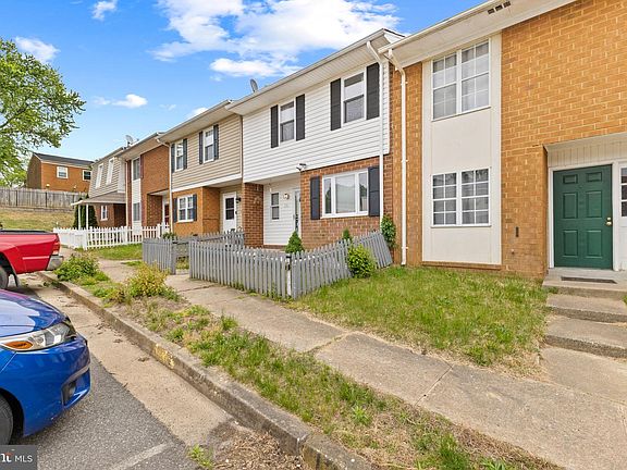 4th image of 131 Oak Dr