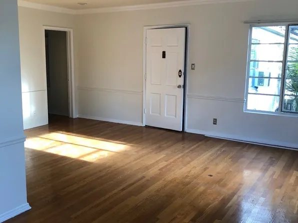 St George, 2807 Saint George St #2815-3, Los Angeles, CA 90027