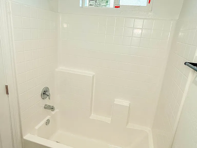 301 Decatur St #B — Photo 7