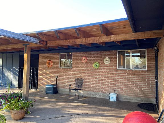 5th image of 951 W Giaconda Way