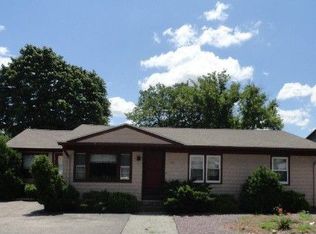 50 Victor Ave, Johnston, RI 02919