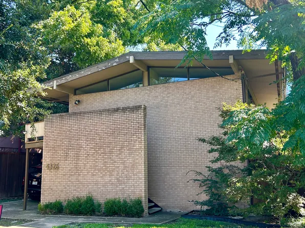 4326 Cole Ave APT F, Dallas, TX 75205
