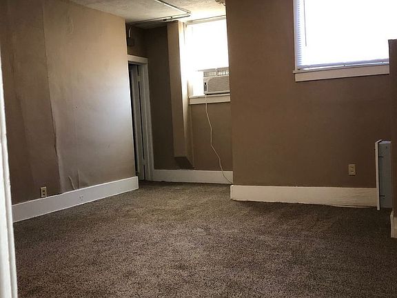 4th image of 415 N 49th St APT 5