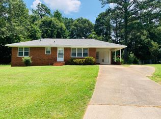 25 Martin St, Newnan, GA 30263